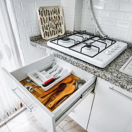 Apartment Hanlar *